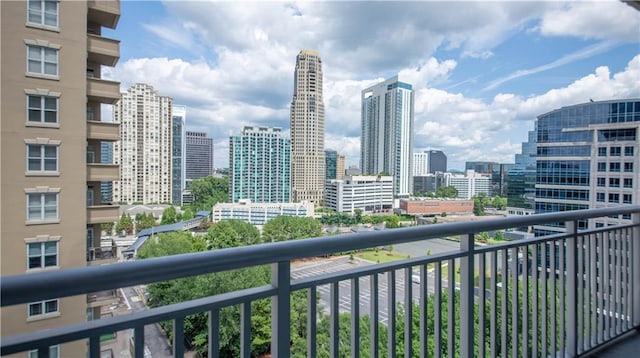 3338 Peachtree Rd NE Unit 1506, Atlanta, GA 30326 - balcony with a skyline view