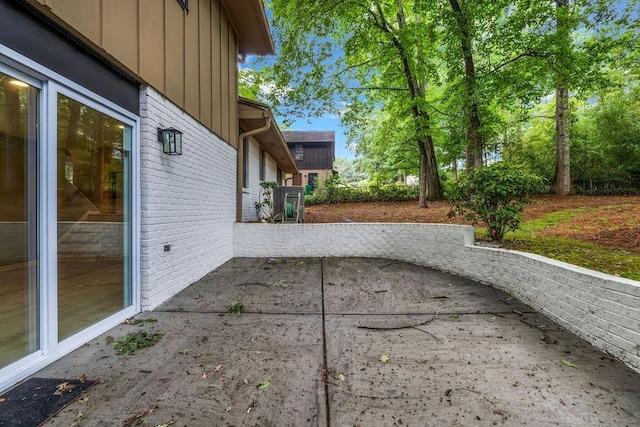 4260 Bonaparte Dr, Tucker, GA 30084 - view of patio / terrace