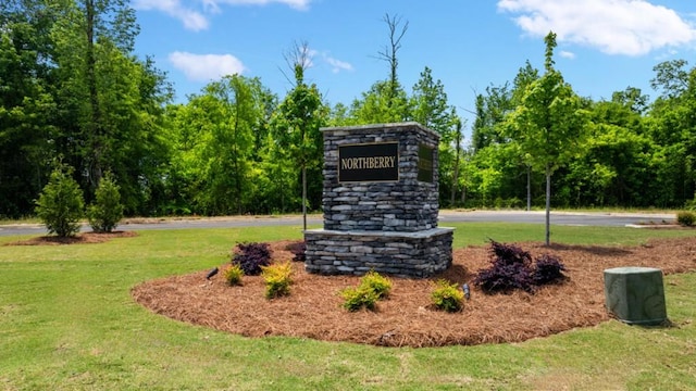13 Coggins Pl, Rome, GA 30165 - community / neighborhood sign with a yard