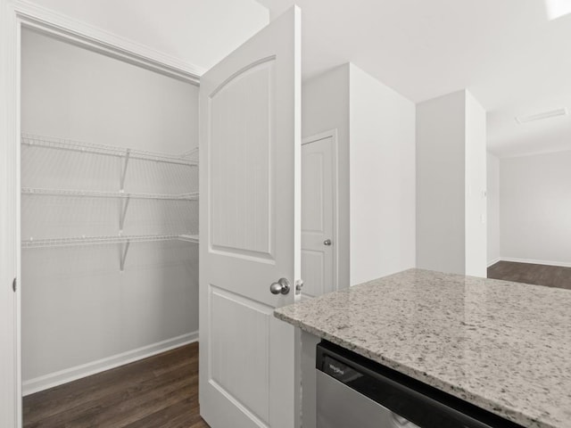 13 Coggins Pl, Rome, GA 30165 - spacious closet with dark wood-style flooring