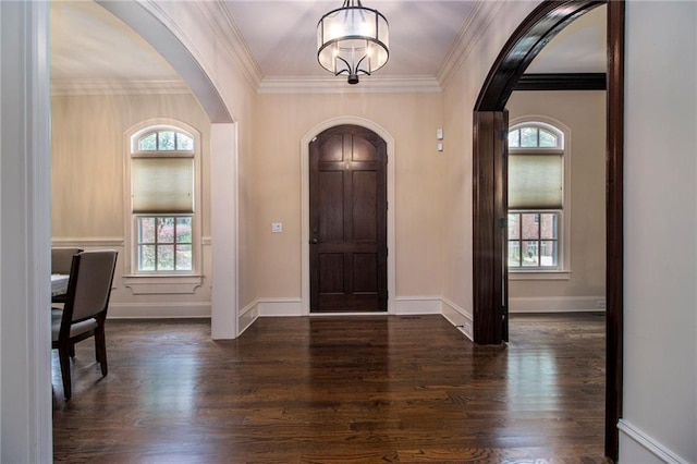 3015 Southmoor Trce, Roswell, GA 30075 - foyer featuring arched walkways, wood finished floors, crown molding, and a chandelier