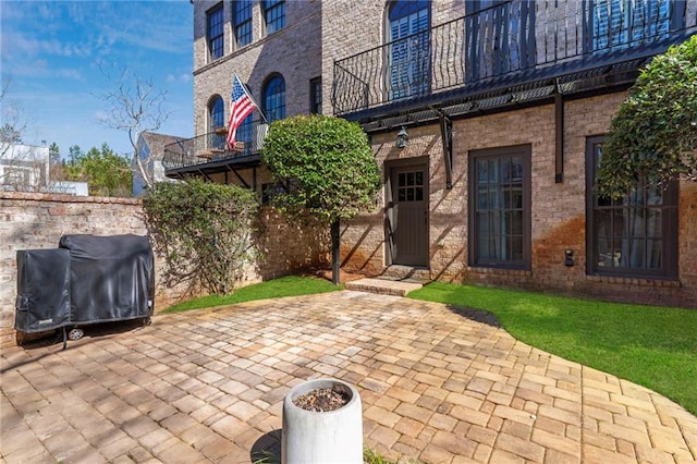 view of patio / terrace with area for grilling