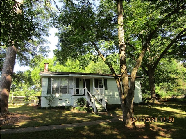 view of front of home with a porch