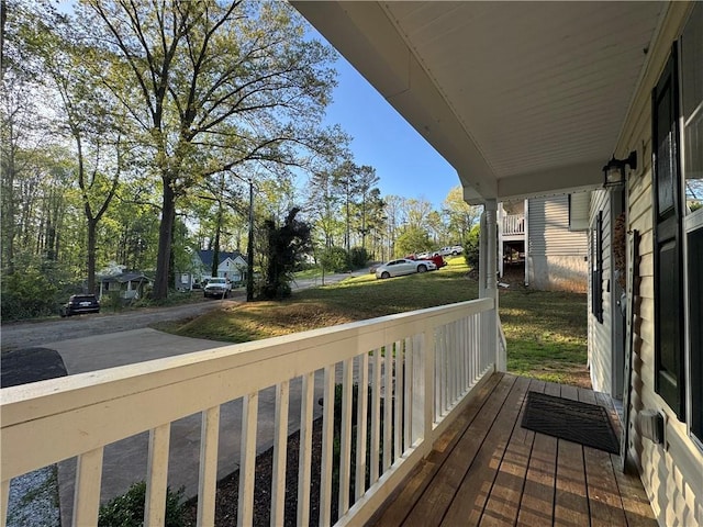 balcony featuring a porch
