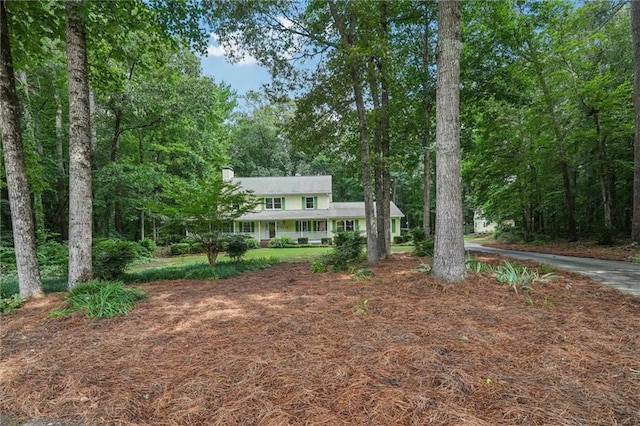 2110 Waterloo Cir, Lawrenceville, GA 30043 - view of front facade featuring a chimney