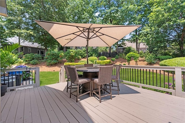2510 Wood Creek Ct, Dacula, GA 30019 - deck with outdoor dining area and a lawn
