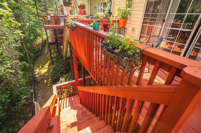 deck with stairs