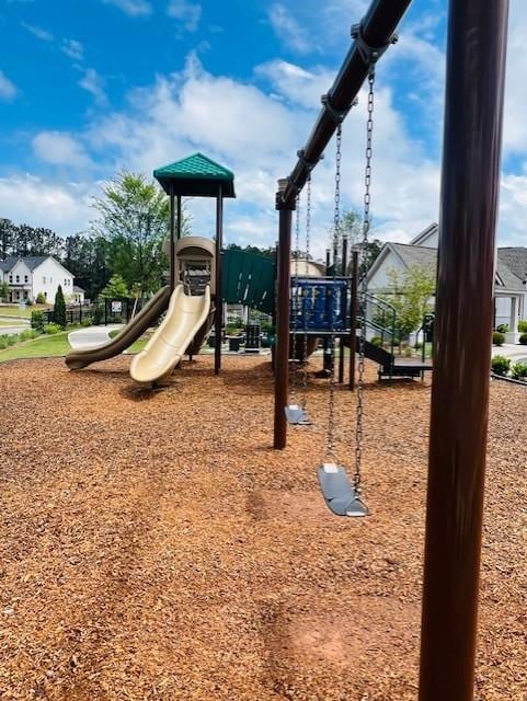 6930 Pond View Dr, Cumming, GA 30028 - view of community playground