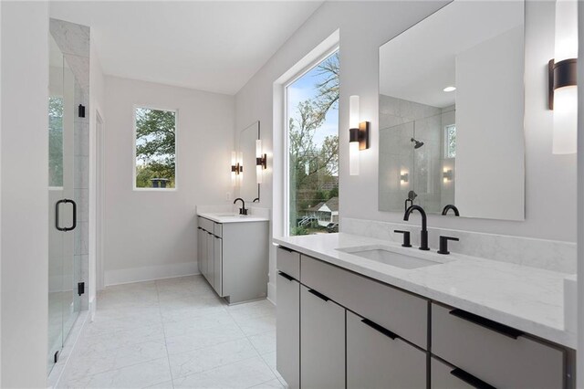 full bathroom featuring tiled shower / bath, vanity, and toilet