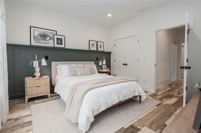 1168 Mado Loop, Chattahoochee Hills, GA 30268 - bedroom featuring light wood finished floors, recessed lighting, a closet, and baseboards
