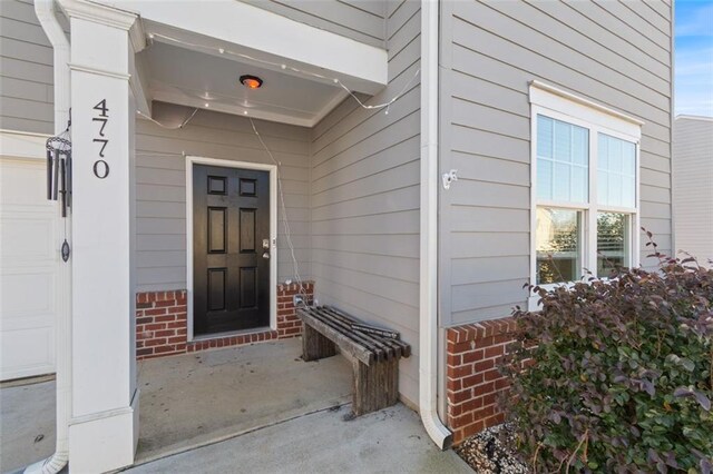 view of property entrance