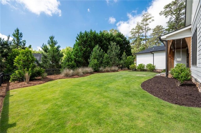 1830 Maple St, Carrollton, GA 30117 - view of yard