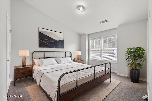 bedroom featuring carpet floors