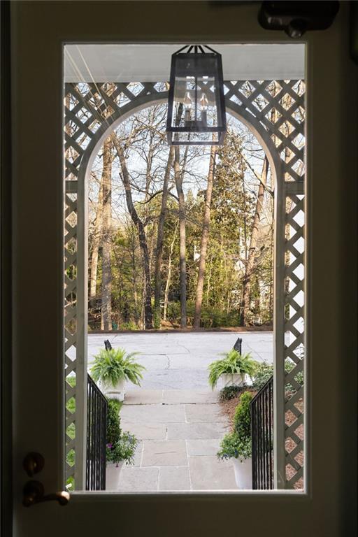 3051 Habersham Rd NW, Atlanta, GA 30305 - view of entryway