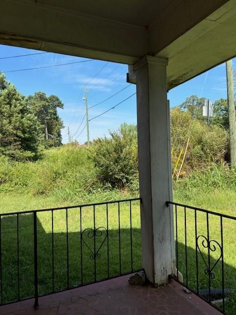 1902 Godby Rd, Atlanta, GA 30349 - view of balcony