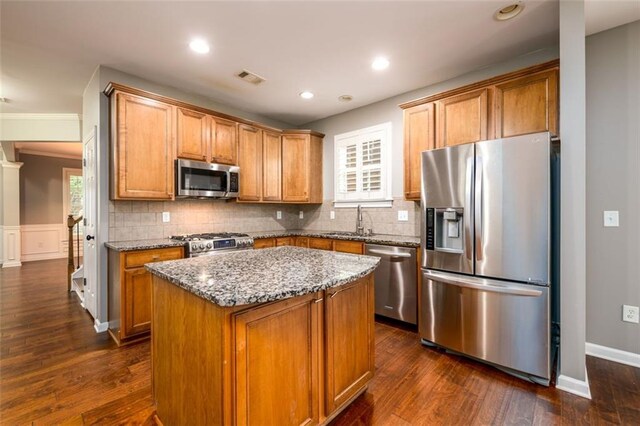 4916 Gathering Pl, Suwanee, GA 30024