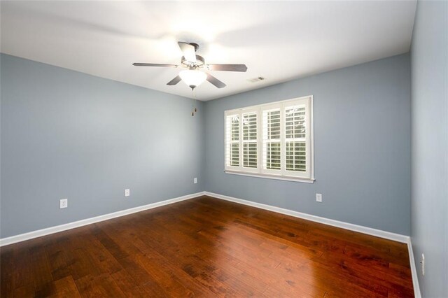 4916 Gathering Pl, Suwanee, GA 30024