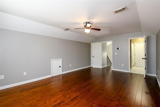 4916 Gathering Pl, Suwanee, GA 30024