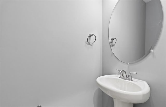 402 Beacon Way, Villa Rica, GA 30180 - bathroom with a sink