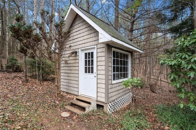 view of outbuilding