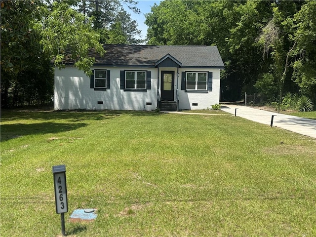 4263 Vallie Dr, Macon, GA 31204 - single story home featuring crawl space, a front lawn, and entry steps