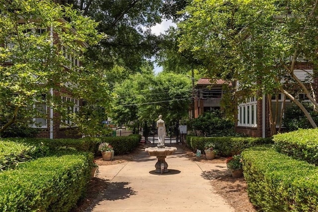 737 Barnett St NE Unit B6, Atlanta, GA 30306 - view of property's community