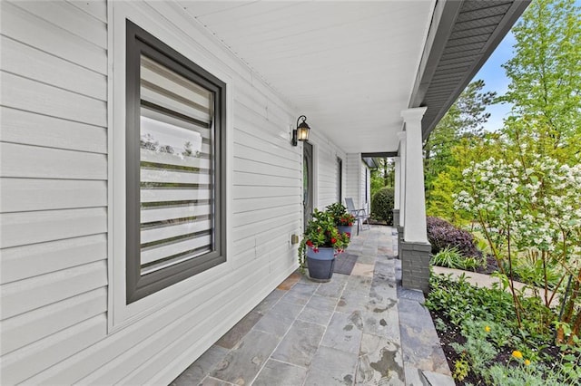 415 Southridge Rd, Winder, GA 30680 - view of covered porch