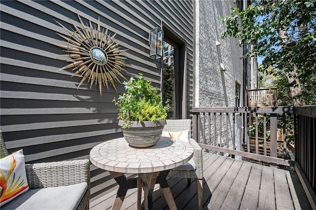 1821 Huntington Hills Ln NW, Atlanta, GA 30309 - view of deck