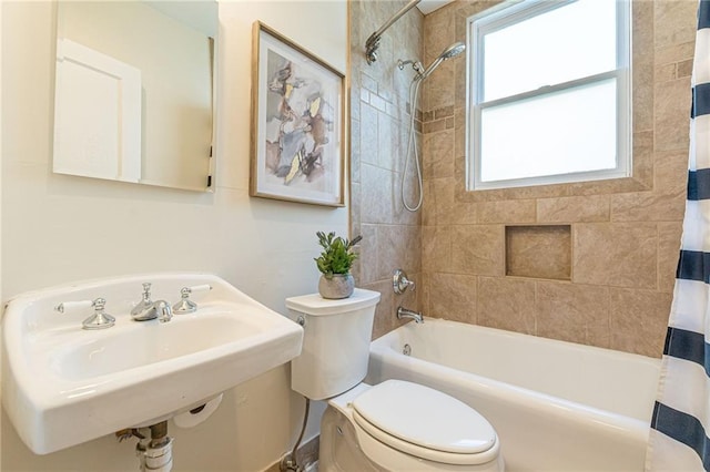 1015 Piedmont Ave NE Unit A2, Atlanta, GA 30309 - bathroom with toilet, a sink, and shower / bathtub combination with curtain