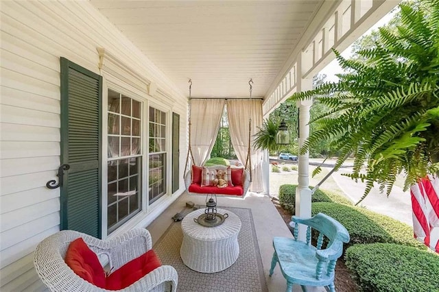 12 Blackfoot Trl, Sharpsburg, GA 30277 - view of patio / terrace with covered porch