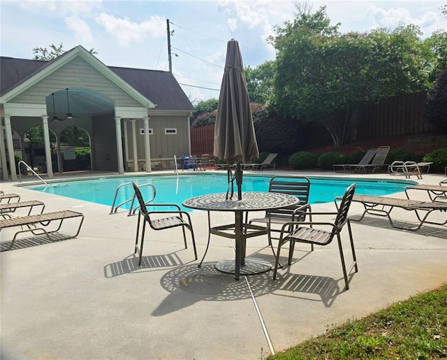 2149 Apple Orchard Way, Austell, GA 30168 - community pool with a patio