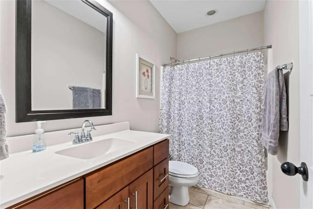 35 Huntington Way, Williamson, GA 30292 - bathroom with curtained shower, vanity, toilet, and tile patterned flooring