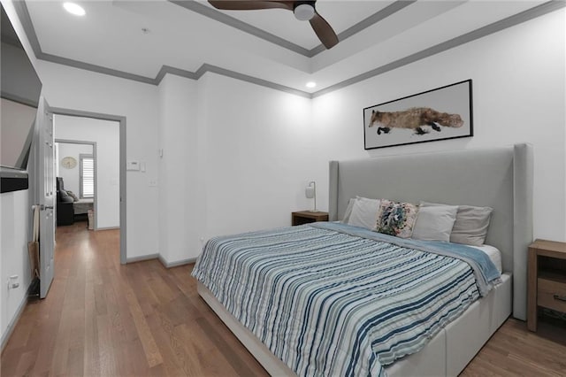 208 Wade Creek Rd, Alpharetta, GA 30009 - bedroom featuring wood finished floors, recessed lighting, baseboards, a ceiling fan, and ornamental molding