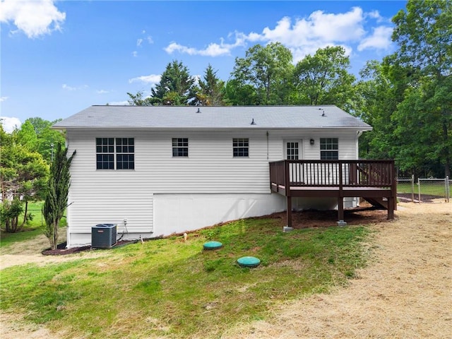 60 Weeping Willow Ln, Dawsonville, GA 30534 - rear view of property featuring central AC unit and a wooden deck