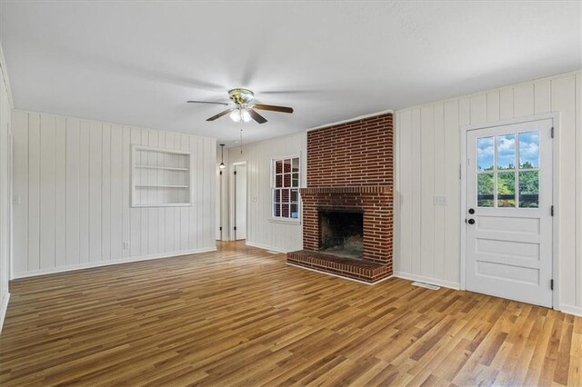 foyer featuring wood-type flooring