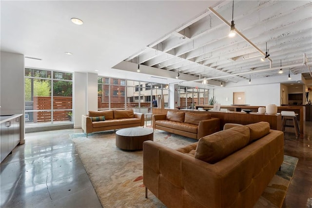 building lobby featuring recessed lighting