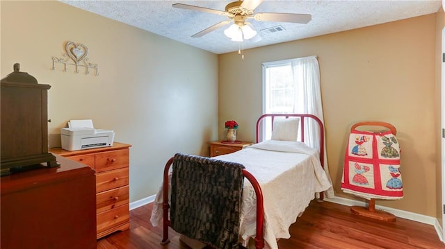 188 Crystal Creek Dr, Jasper, GA 30143 - bedroom featuring wood finished floors, ceiling fan, and a textured ceiling