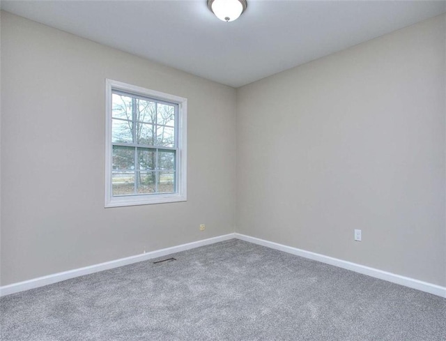 empty room with carpet