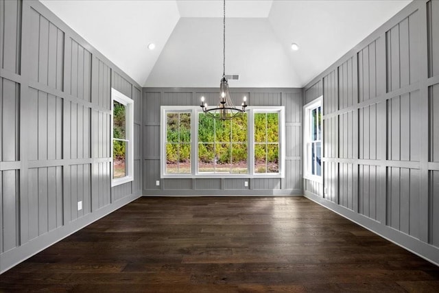 unfurnished sunroom featuring visible vents, vaulted ceiling, and a notable chandelier