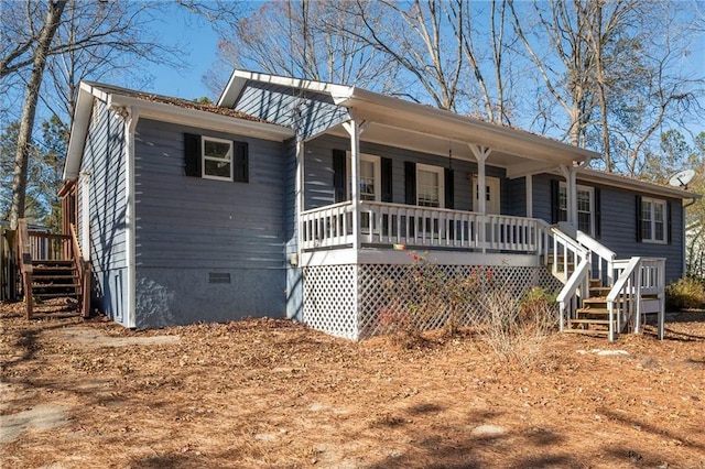 view of front of property featuring a porch