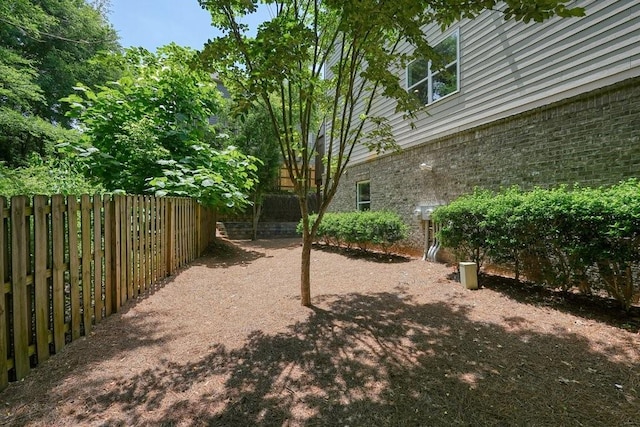 2093 Callaway Ct NW, Atlanta, GA 30318 - view of yard