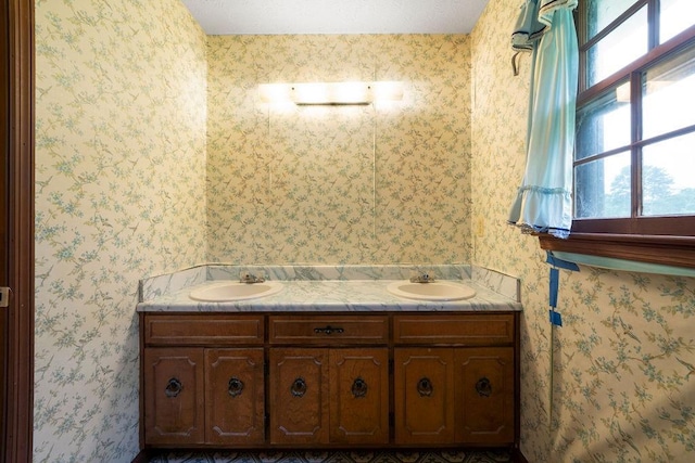 101 Beaver Run, Lagrange, GA 30241 - bathroom featuring double vanity