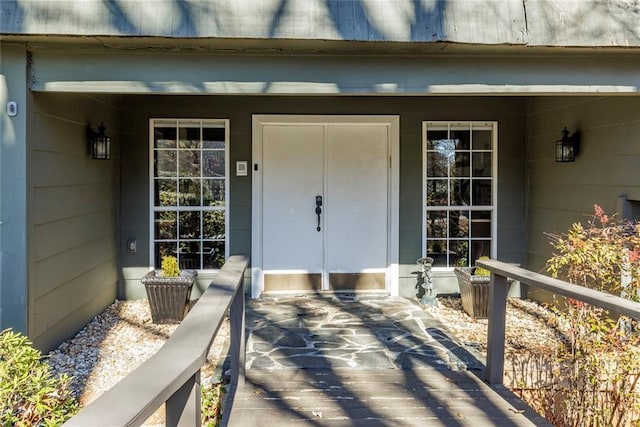 view of property entrance