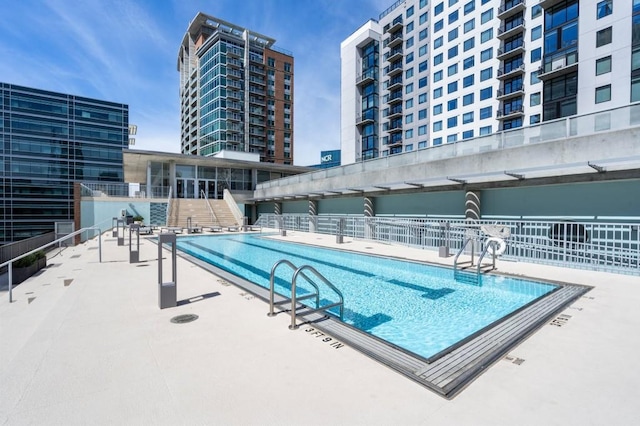 845 Spring St Unit 125, Atlanta, GA 30308 - view of community pool