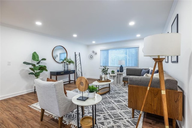 115 Biscayne Dr NW Unit F10, Atlanta, GA 30309 - living area featuring recessed lighting, ornamental molding, wood finished floors, and baseboards