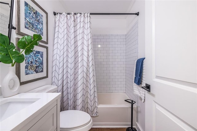 115 Biscayne Dr NW Unit F10, Atlanta, GA 30309 - full bath featuring toilet, shower / bath combination with curtain, vanity, and ornamental molding