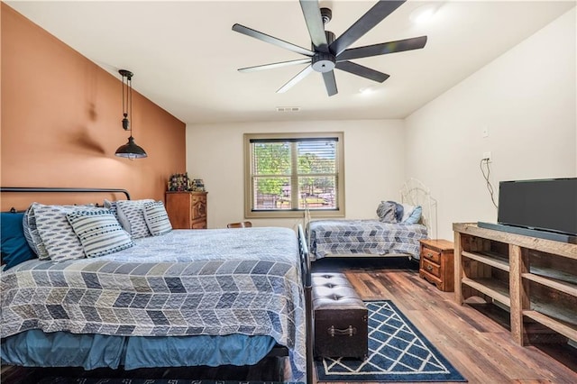 184 Bradley Rd, Jackson, GA 30233 - bedroom featuring wood finished floors, ceiling fan, and recessed lighting