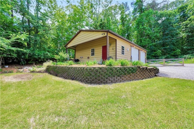 184 Bradley Rd, Jackson, GA 30233 - view of front of house featuring a detached garage