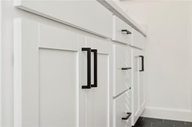 room details featuring baseboards