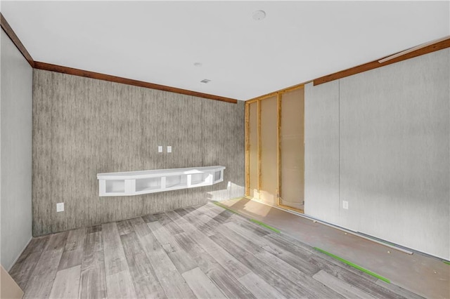2655 Jess Guest Rd, Dewy Rose, GA 30634 - unfurnished room featuring wood finished floors